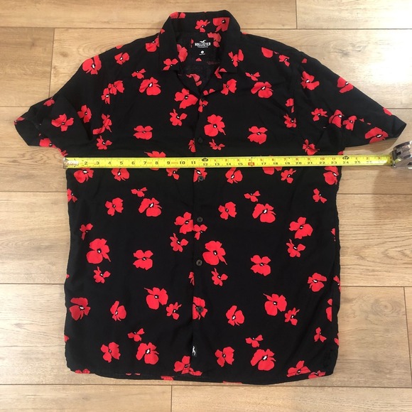 Hollister Casual Hawaiian Short‎ Sleeve Shirt Mens XL BlackRed Floral Beach Surf - Picture 8 of 8
